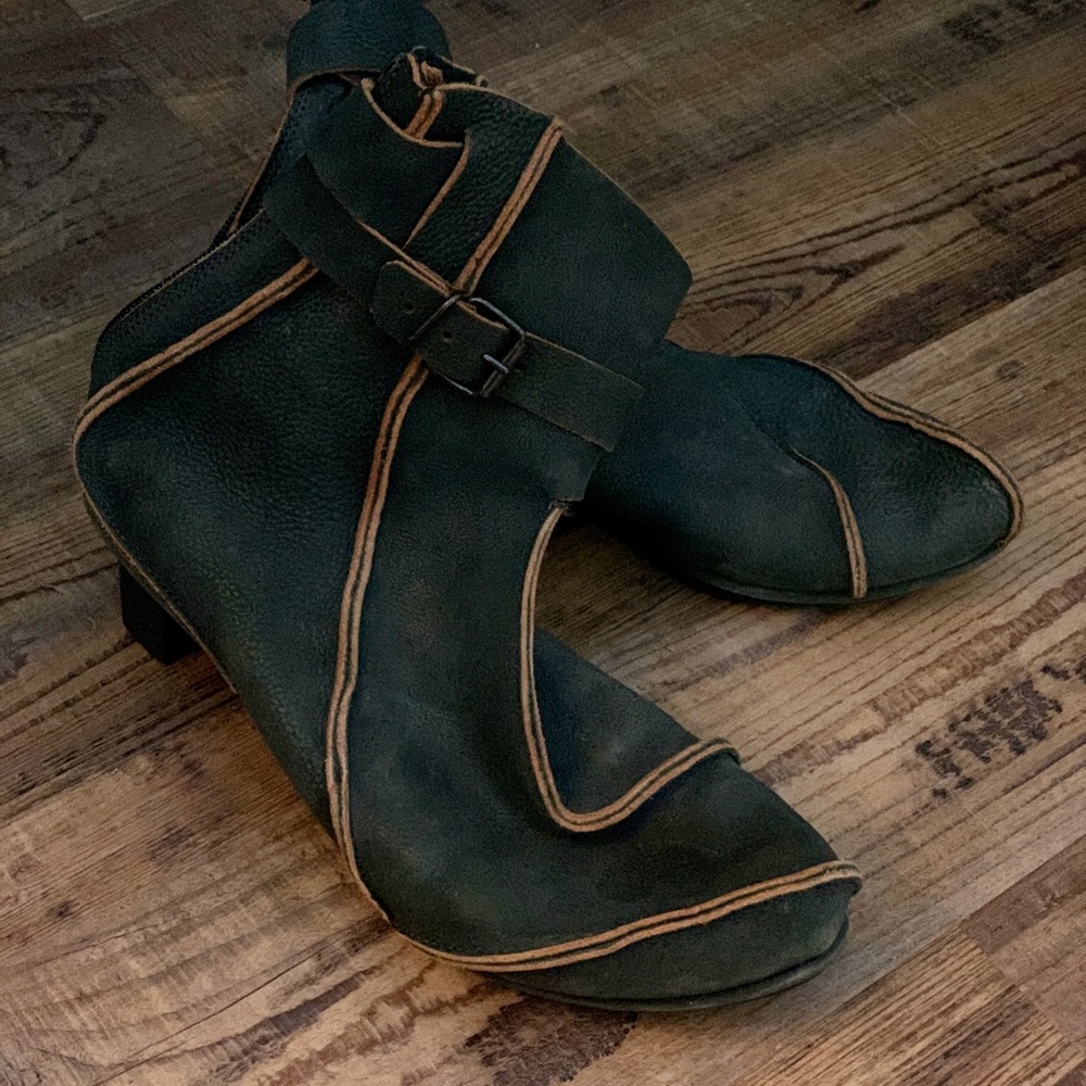 Trippen ankle boots size 41 (fits like a US9)